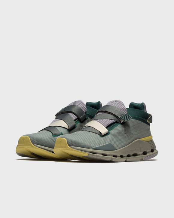 WMNS Cloudnova Wrap
