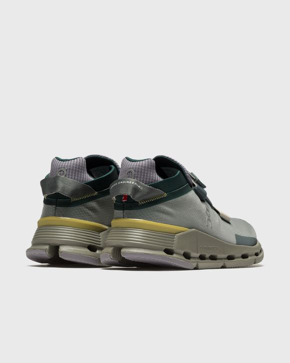 WMNS Cloudnova Wrap