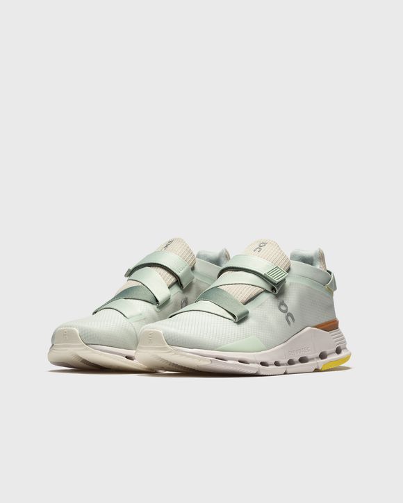 WMNS Cloudnova Wrap