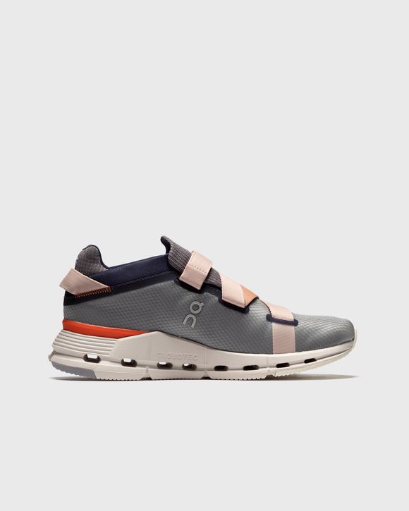 WMNS Cloudnova Wrap
