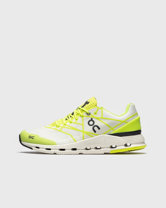 WMNS Cloudnova Z5