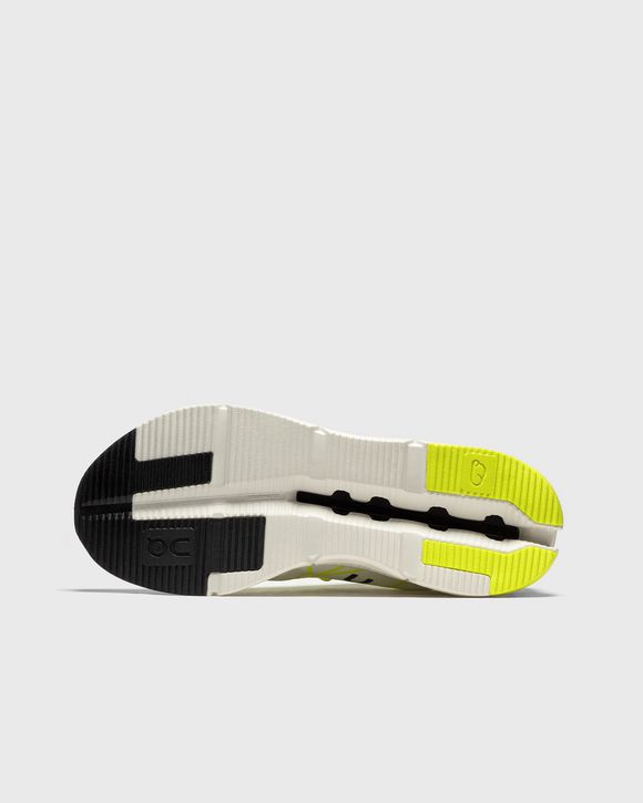 WMNS Cloudnova Z5
