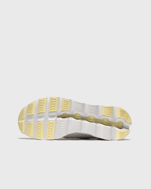 WMNS Cloudswift