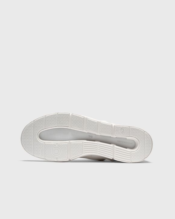 WMNS The Roger Advantage 