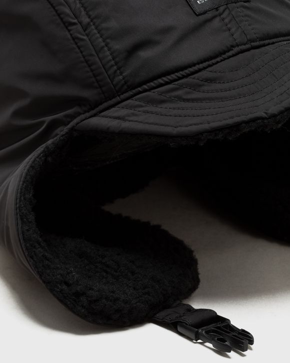 REVERSIBLE FLAP CAP