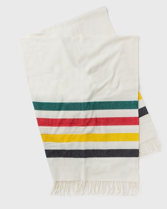 5TH Avenue Throw