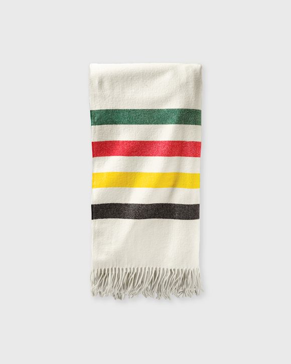 5TH Avenue Throw