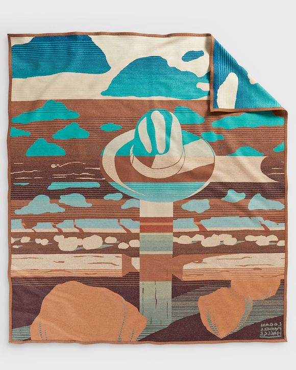 JACQUARD 64'' X 72'' BLANKET