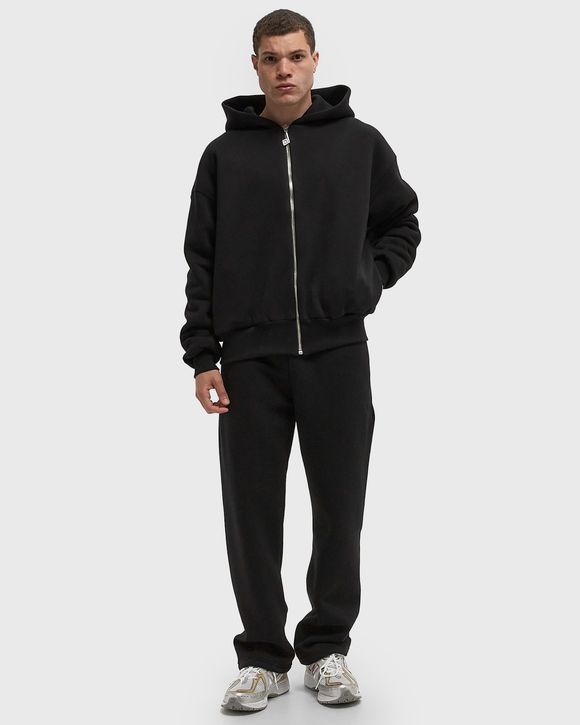 Trackpants