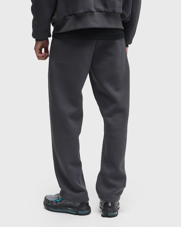 Trackpants