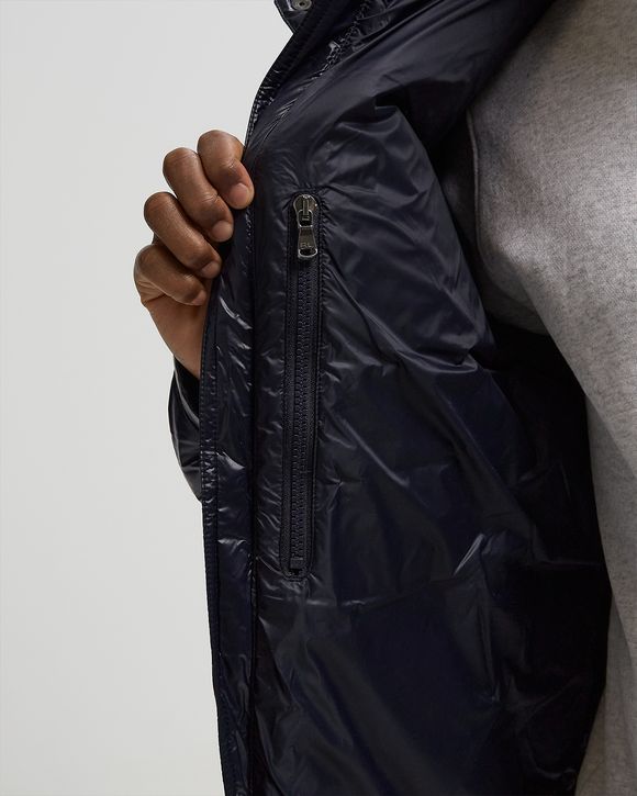BOMBER