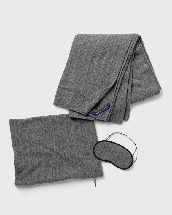 TRAVEL SET