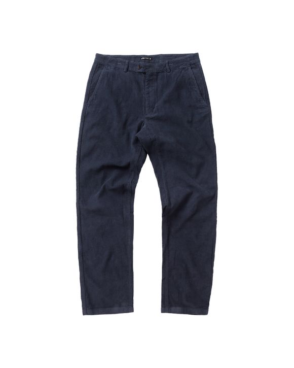 aw20075_navy-01