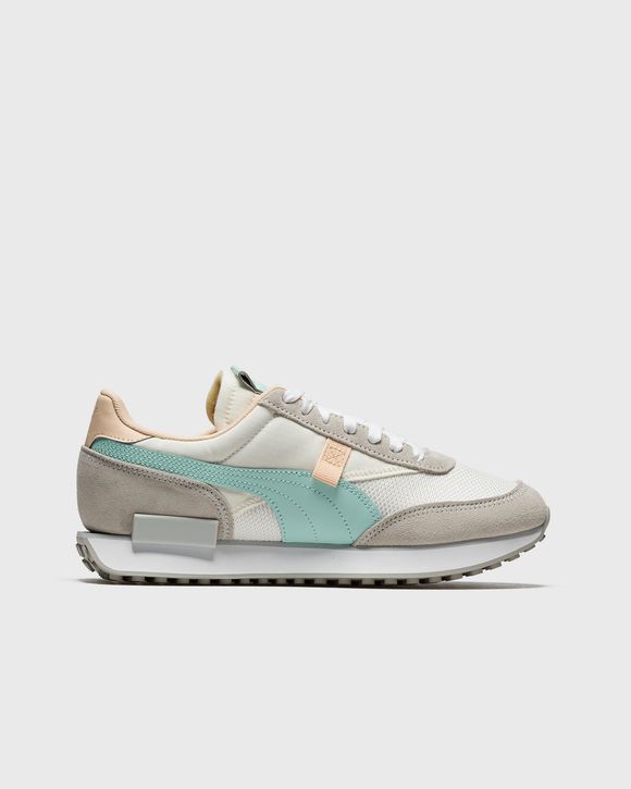 WMNS Future Rider Soft