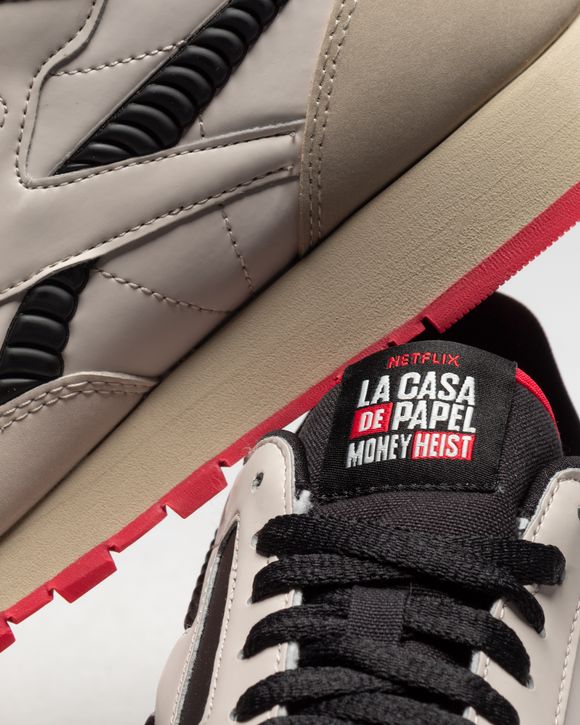 CLASSIC LEATHER
