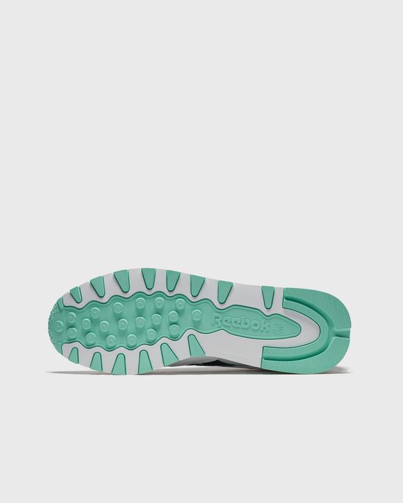 WMNS Classic Leather