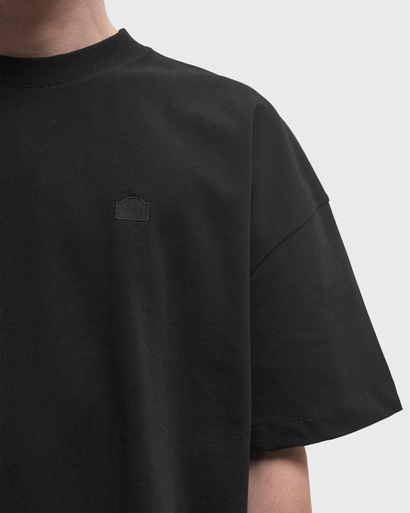 SIGNE TEE