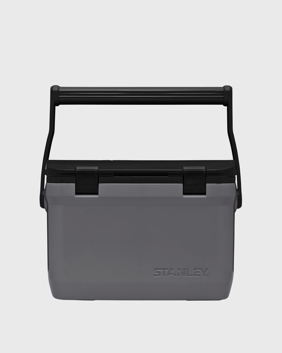 The Easy-Carry Outdoor Cooler