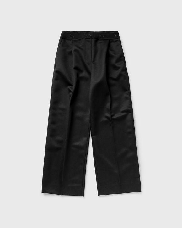 Ciara, 1672 Wool Tailoring
