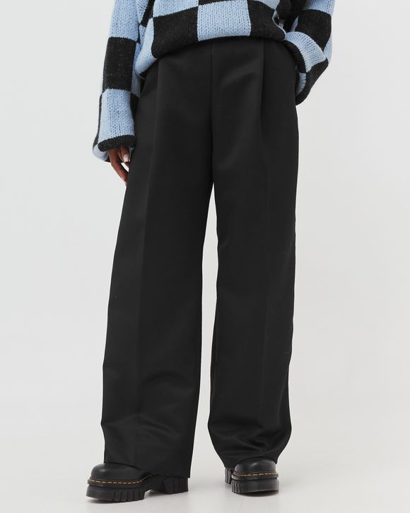 Ciara, 1672 Wool Tailoring