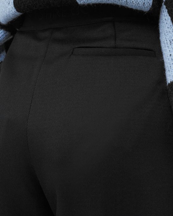Ciara, 1672 Wool Tailoring