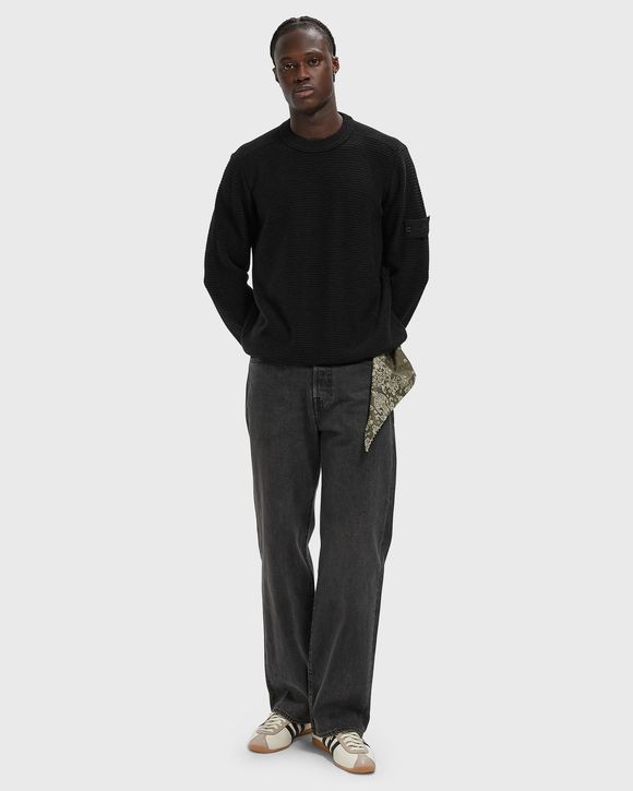 CREW NECK