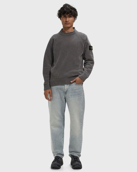 CREW NECK