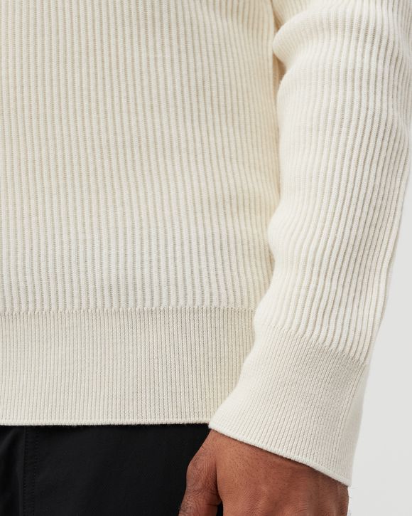 TURTLENECK SWEATER