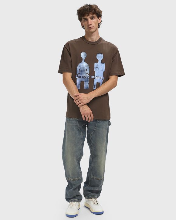 2 FIGURES TEE