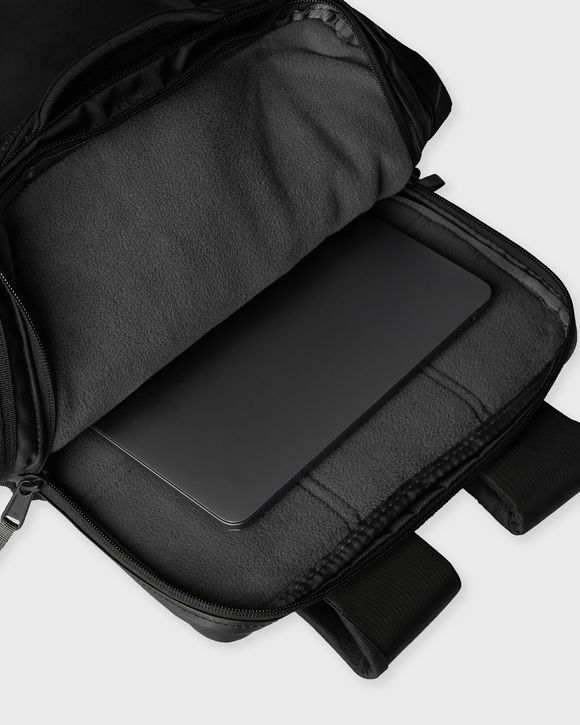 BASE CAMP VOYAGER DAYPACK