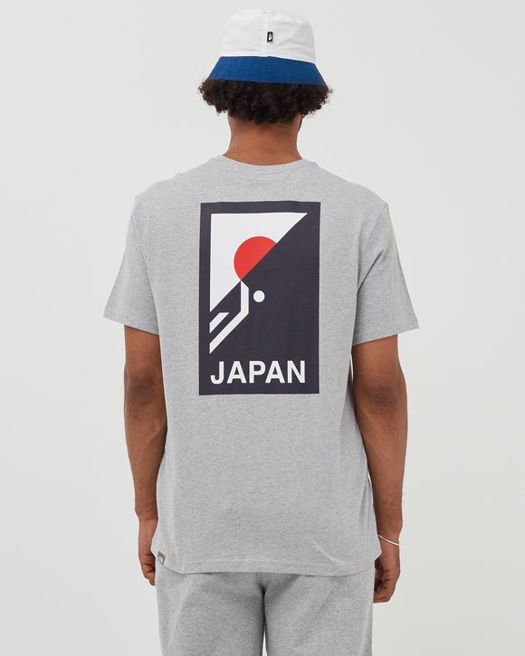 INTERNATIONAL COLLECTION CLIMB GRAPHIC TEE