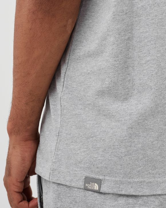 INTERNATIONAL COLLECTION CLIMB GRAPHIC TEE