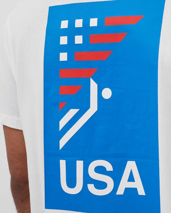 INTERNATIONAL COLLECTION CLIMB GRAPHIC TEE
