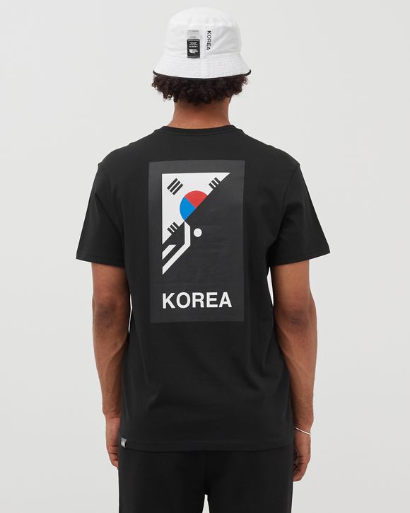 INTERNATIONAL COLLECTION CLIMB GRAPHIC TEE