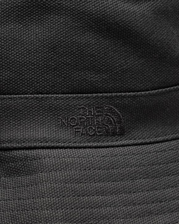 MOUNTAIN BUCKET HAT