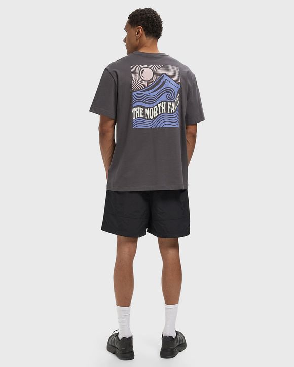 MOUNTAIN ESCAPE RELAXED SHORT SLEEVE TEE