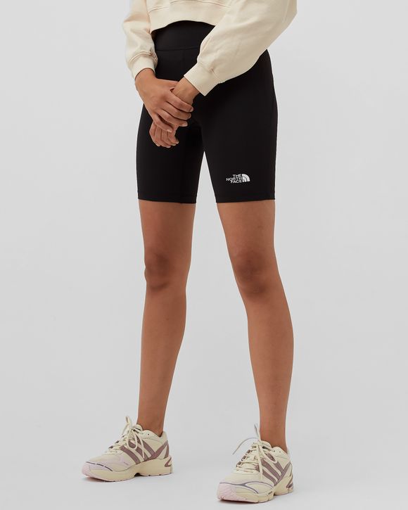 W STANDARD SHORTS
