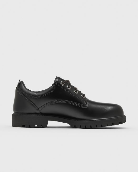 LACE UP SHOE