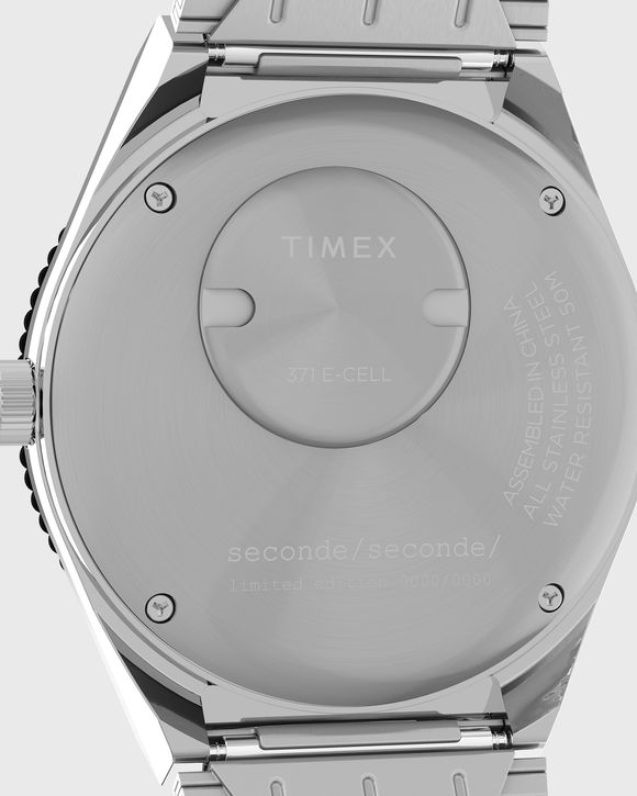 x Seconde Steel Q Prequel Top Watch