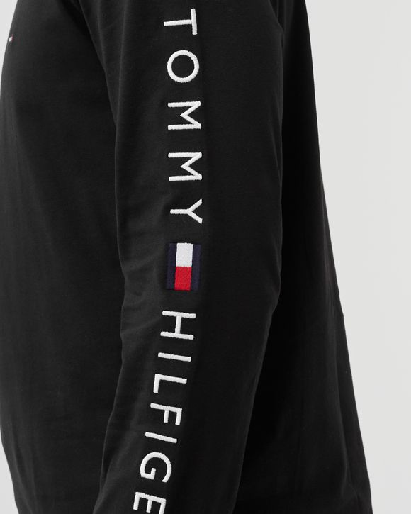 ESSENTIAL FLAG Logo Longsleeve