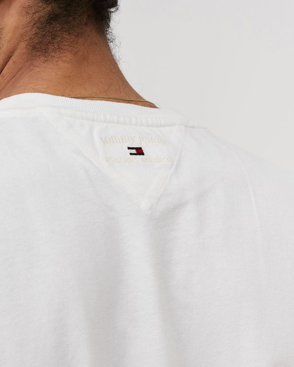 SPLIT HEM FLAG TEE