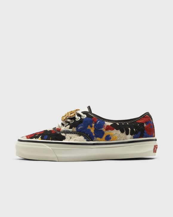 LX AUTHENTIC 44 NEEDLEWORK