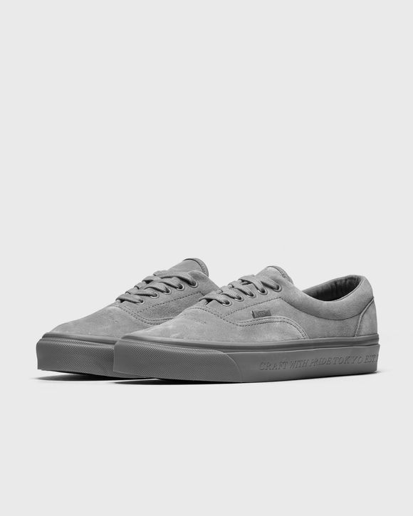 UA Era 95 DX x Neighborhood