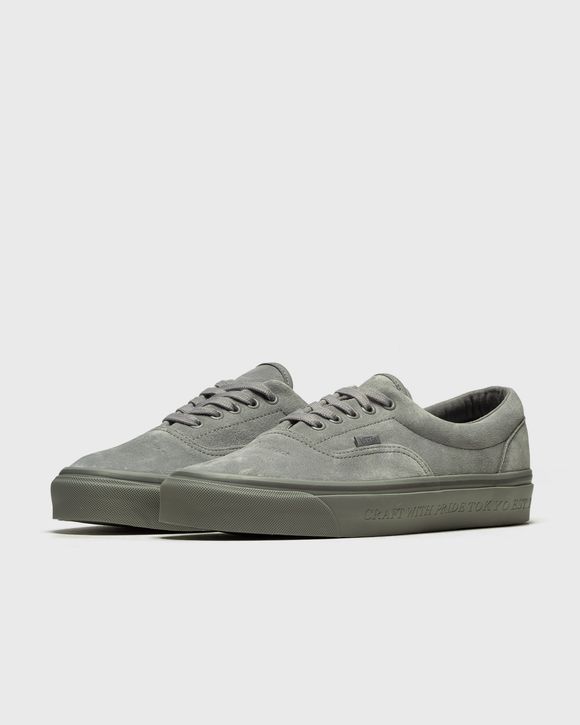 UA Era 95 DX x Neighborhood