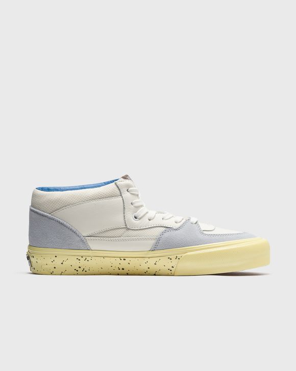 UA Half Cab VLT LX