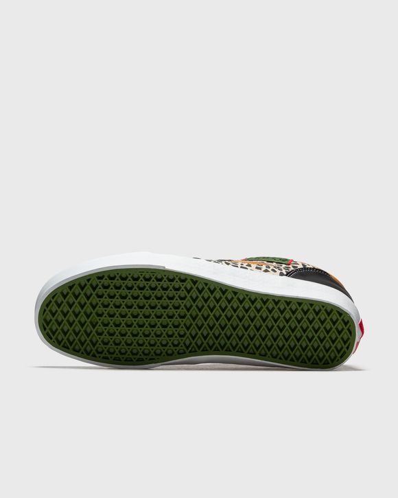 VAULT UA Half Cab EF LX