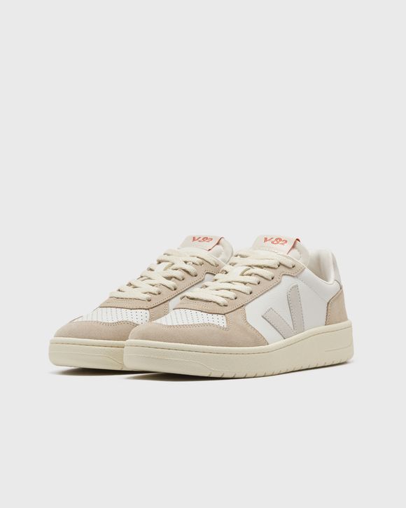 GRAINED LEATHER