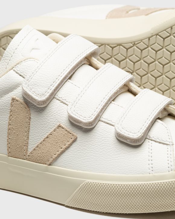 WMNS RECIFE LOGO CHROMEFREE LEATHER
