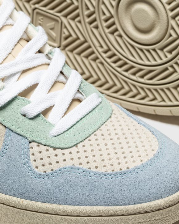 WMNS V-10 SUEDE