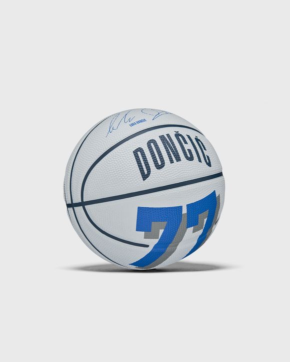 NBA PLAYER ICON Basketball MINI LUKA Size 3